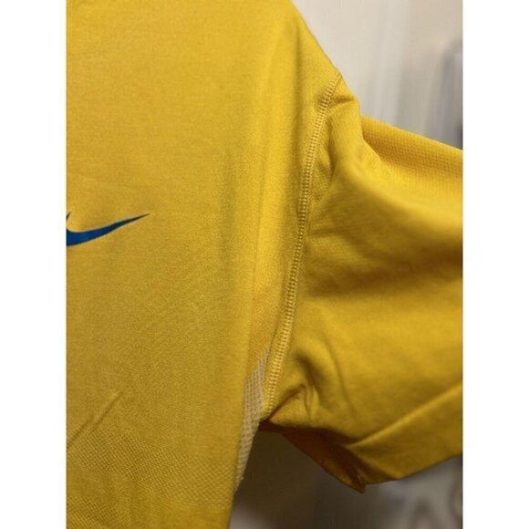 Men's Nike Dri-Fit Fitted Shirt Men’s Large Yellow /White Top Breathable tee - Picture 13 of 16